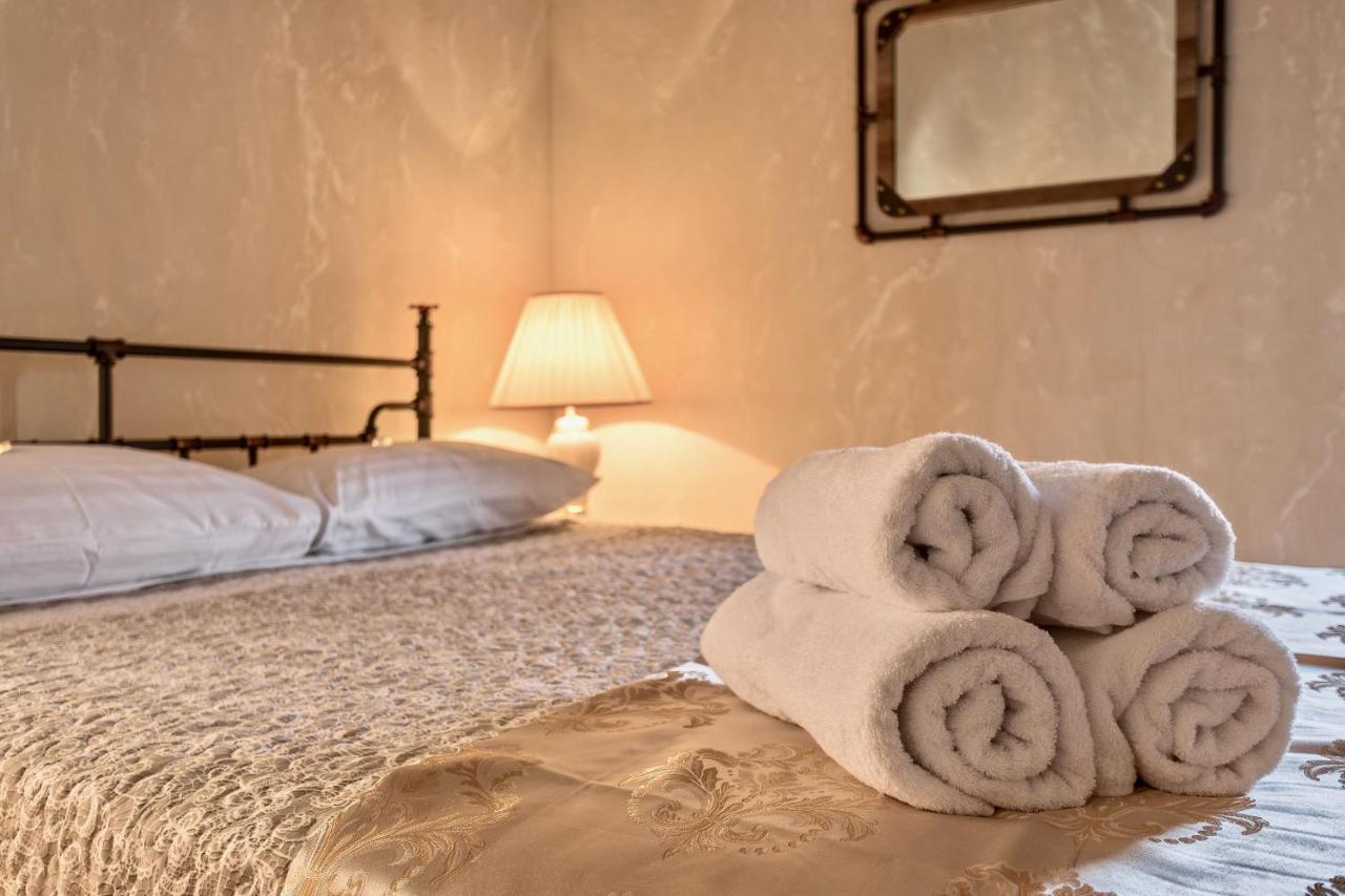 Historic Plaza Varos Split (Adults Only) Экстерьер фото