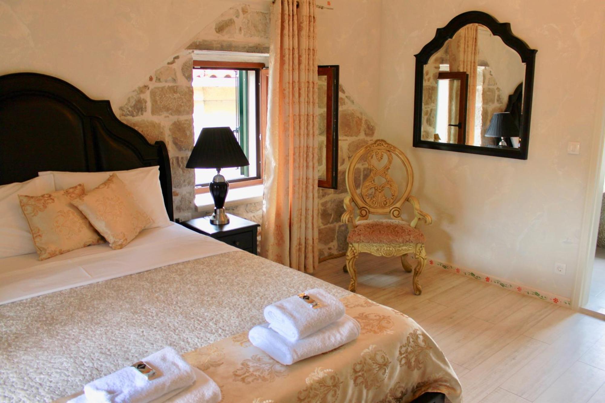 Historic Plaza Varos Split (Adults Only) Номер фото