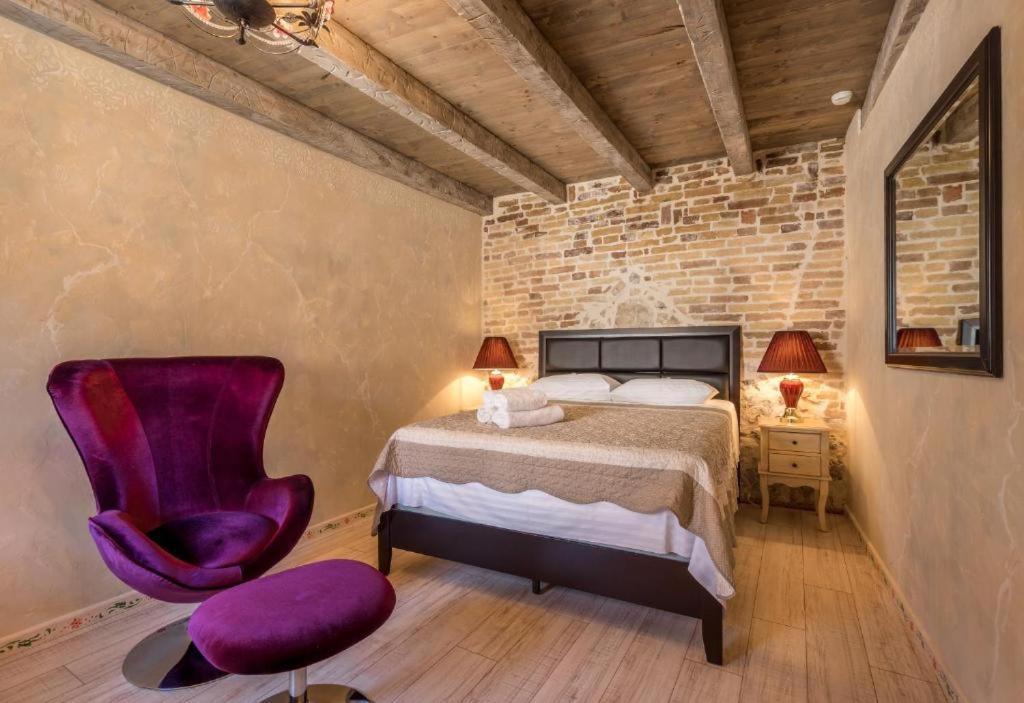 Historic Plaza Varos Split (Adults Only) Экстерьер фото